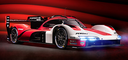 Najnowsze Porsche 963 LMDH w czerwono-białych barwach
