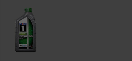 Baner z wizerunkiem butelki oleju Mobil 1